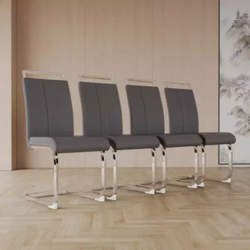Set di 4 sedie da pranzo moderne con schienale alto in similpelle e gambe in metallo
