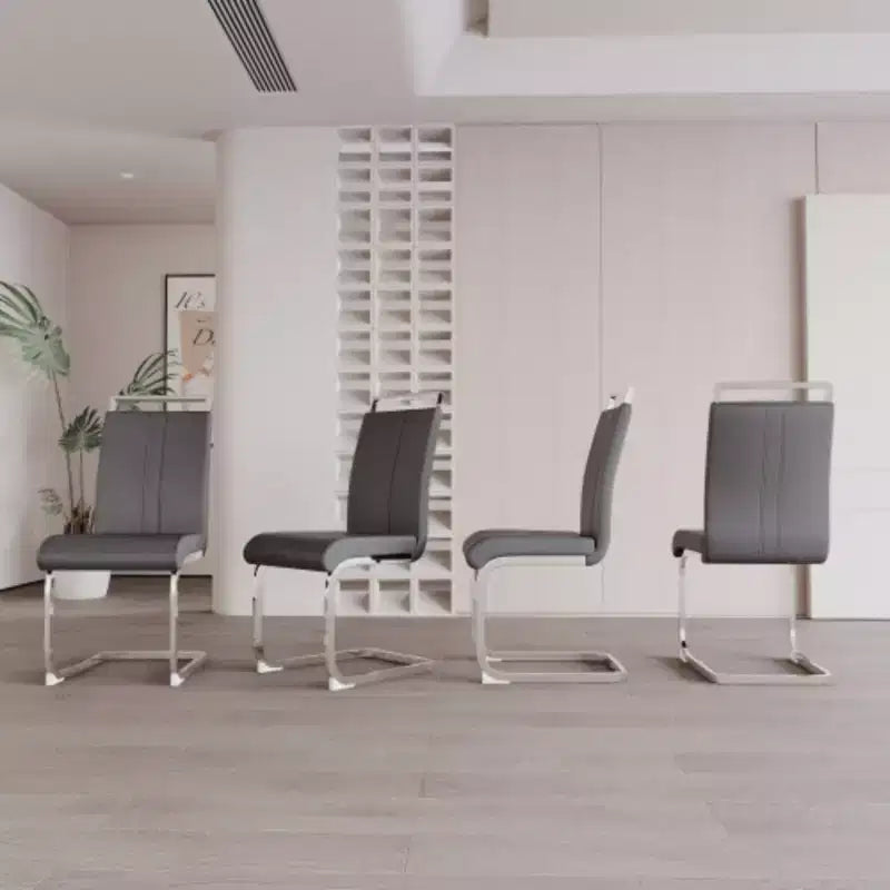 Set di 4 sedie da pranzo moderne con schienale alto in similpelle e gambe in metallo