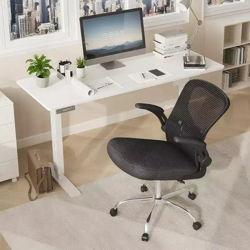 Sedia, Sedia da scrivania per computer in rete con braccioli ribaltabili e supporto lombare regolabile