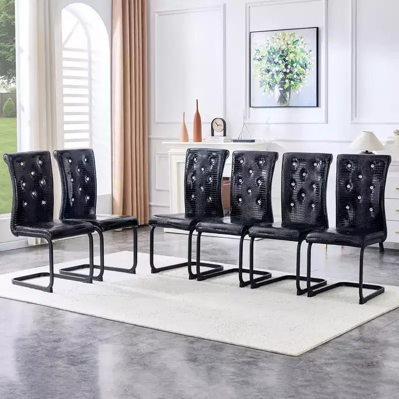Set di 2 sedie da pranzo retrò imbottite effetto pelle di alligatore con gambe in metallo nero
