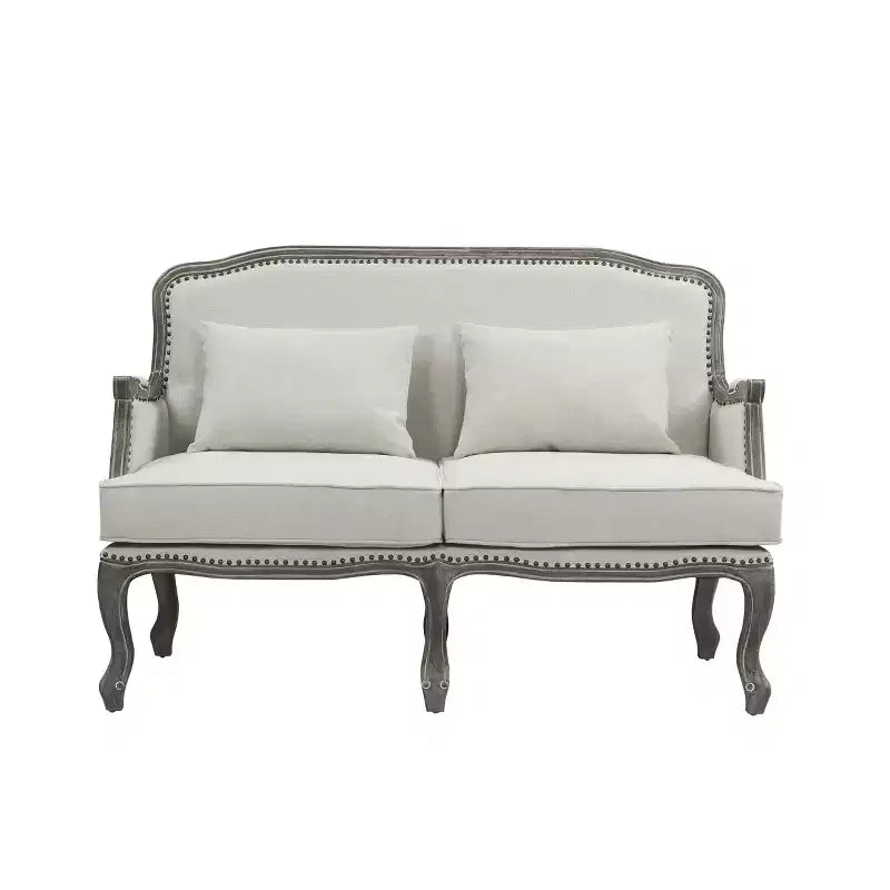 Divano Tania 56" lino crema e finitura marrone - Acme Furniture: Cabriole francese, borchie, nessun assemblaggio richiesto